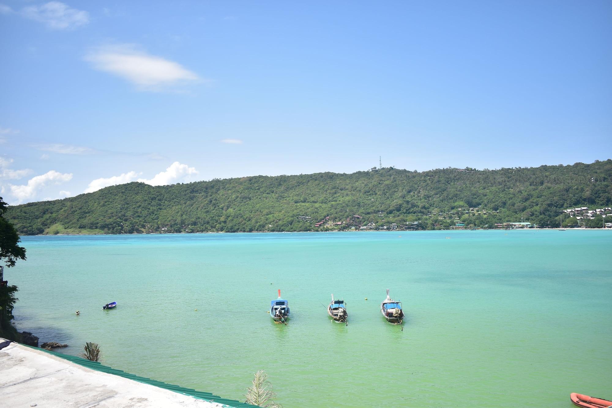 Phi Phi Beach Front Resort Bagian luar foto